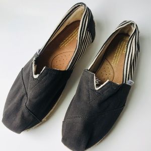 NWOT Toms nautical espadrille black/white size 8